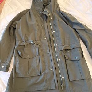 Women’s rain jacket, size extra small